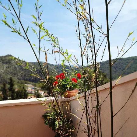Couette-café Olivella Bed&Breakfast *